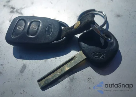 2013 Hyundai Accent Gls z USA, uszkodzony, nr VIN KMHCT4AE6DU437792